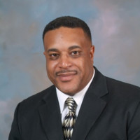 Robert Queen