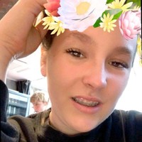 Demi Helt