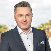 Peter Gruber