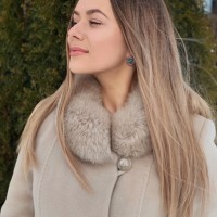 Mia F