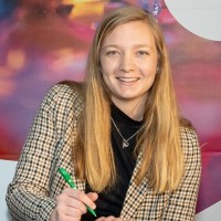 Lynn Van Den Brink