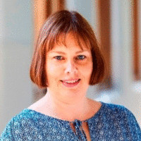 Louise Reynolds