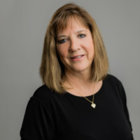 Suzanne Decourcy
