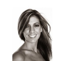 Cinthia Ampuero Romero