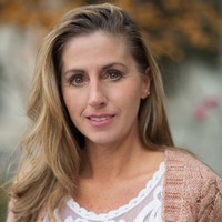 Suzan Marie