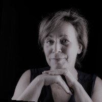 Yvonne Smits
