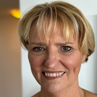 Veronica Sauer