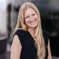 Jenne B.