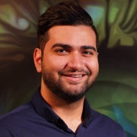 Shayan Akhavan
