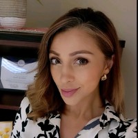 Gabriela Flores
