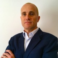 Adriano Medeiros