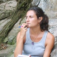 Stephanie Carriere