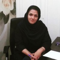 مریم صادقی