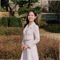 Kyoungjin Jasmine Yim
