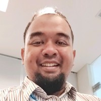 Husni Amrin,St