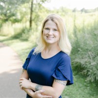 Kristen Hugick, Maol