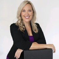 Lori Nichols