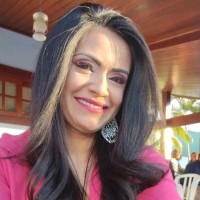 Renata Lopes