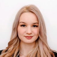 Iulia Gălățan