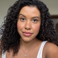 Isadora Castro