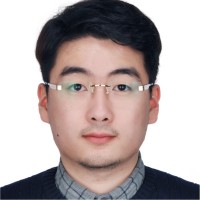 李嘉骏