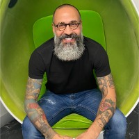 MICHAEL DE SOUZA