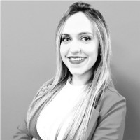 Vivian Bozelli Pereira