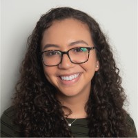 Emily Capellan, Mba