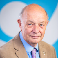 Ian Lund