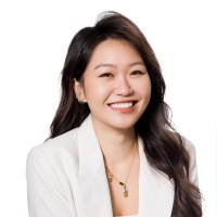 Eva Tongtong Z.