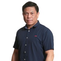 Adrian Lee
