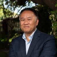 Myron Dean Quon (he/他的)