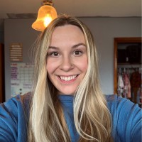 Emily Hinze