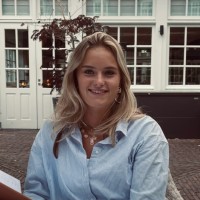 Fleur Van Den Berg