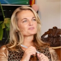 Mildred HofkesMildred Hofkes is an Influencer