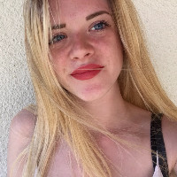 Léa NAIL