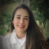 Clarissa Varajão Cardoso