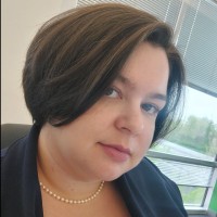 Leslie Romans