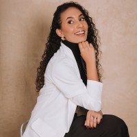 Rafaella S.