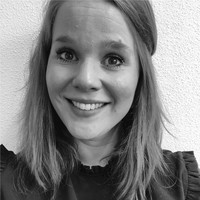 Eveline Haak