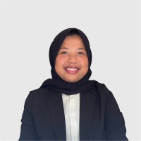 Kanya L.