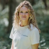 Alice Thomson