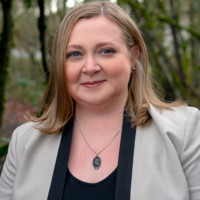 Elizabeth Polay