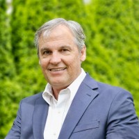 Eduardo N.