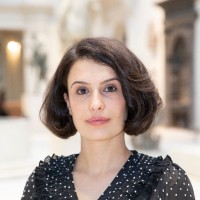 Dr Lucia Savi