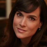 Elizabeth Snyder, Phr