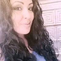 Melanie Flores