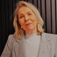 Nicolette Kraay