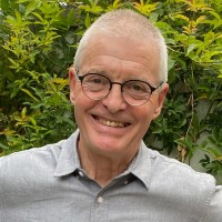 Dr Charles R. Gamble