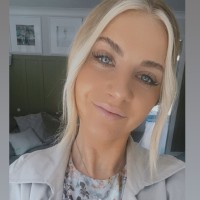 Leah Macmeikan